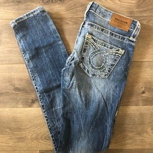 Distressed Big Star Liv Skinny 24R